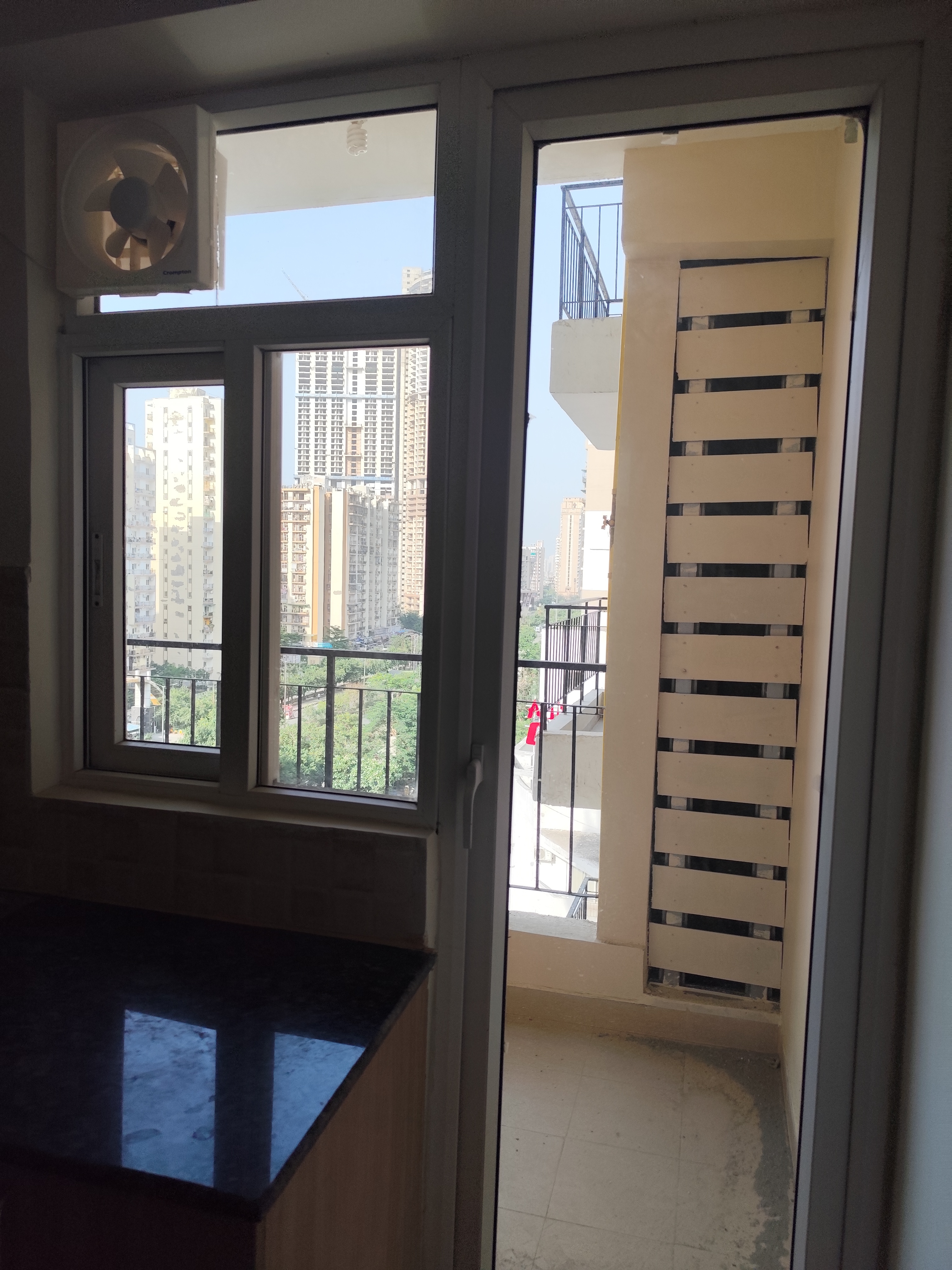 3.5 BHK + Study Room 1825 Sq.Ft. Apartment in Aims Golf Avenue I