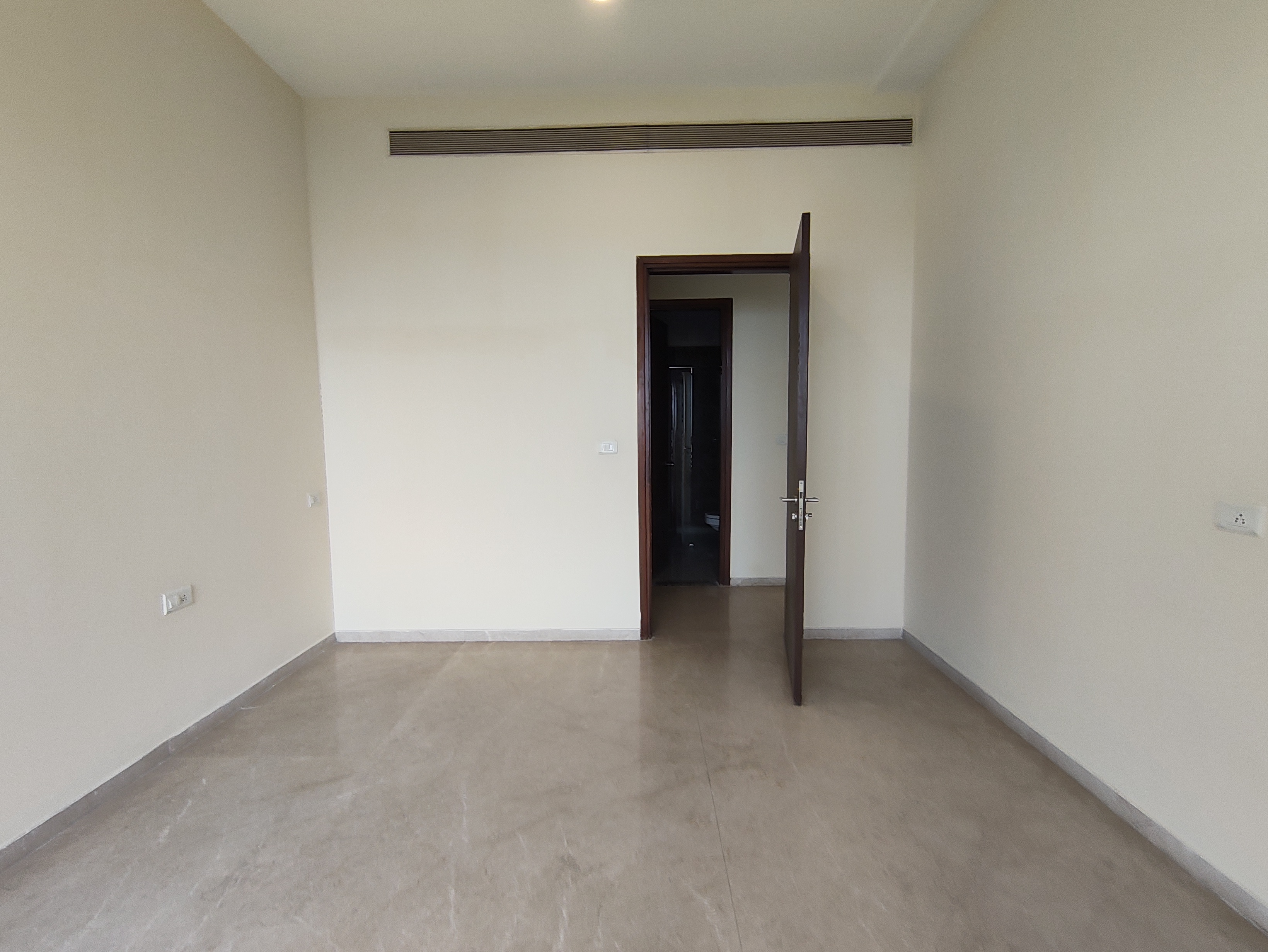 2 BHK + Study Room Apartment For Rent in Krishnamai Apartments