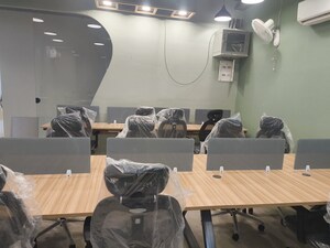  Office Space For Rent in Industrial Area