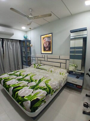 1 BHK Apartment For Rent in Shree Riddhi Siddhi Sumukh Hills, Kandivali East