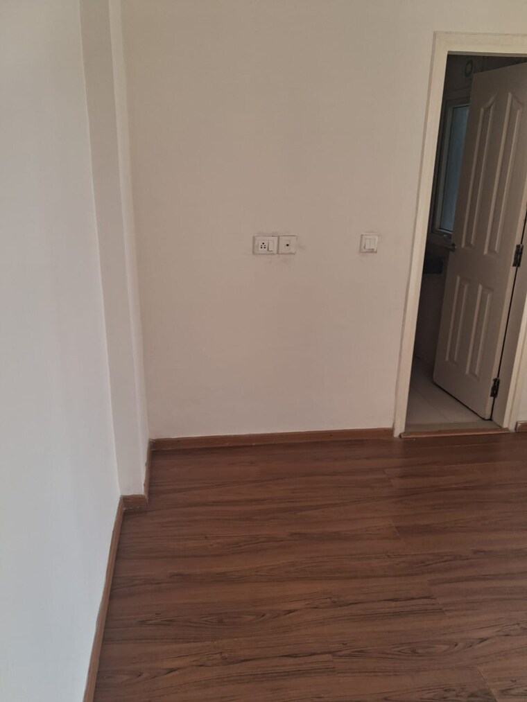 Room, bptp-park-prime 2.5 Bedroom 1447 Sq.Ft. Builder Floor In Sector 66 Gurgaon 9297180