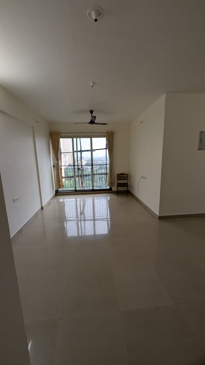 2 BHK + Study Room 900 Sq.Ft. Apartment in Rustomjee Athena