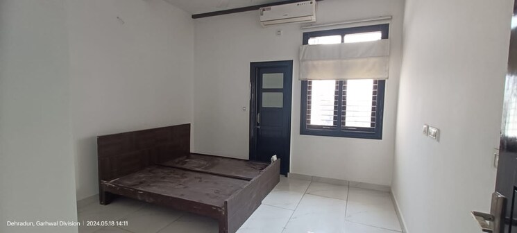 Room, sahastradhara road 4 Bedroom 3500 Sq.Ft. Independent House In Sahastradhara Road Dehradun 9297278