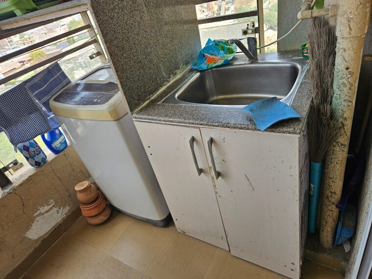 Master Bedroom, tulip-violet 3 Bedroom 1578 Sq.Ft. Apartment In Sector 69 Gurgaon 9297286