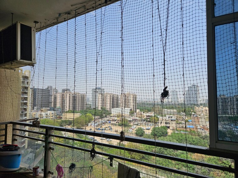 Balcony, tulip-violet 3 Bedroom 1578 Sq.Ft. Apartment In Sector 69 Gurgaon 9297286
