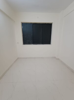 1 BHK Apartment For Rent in Kopar Khairane