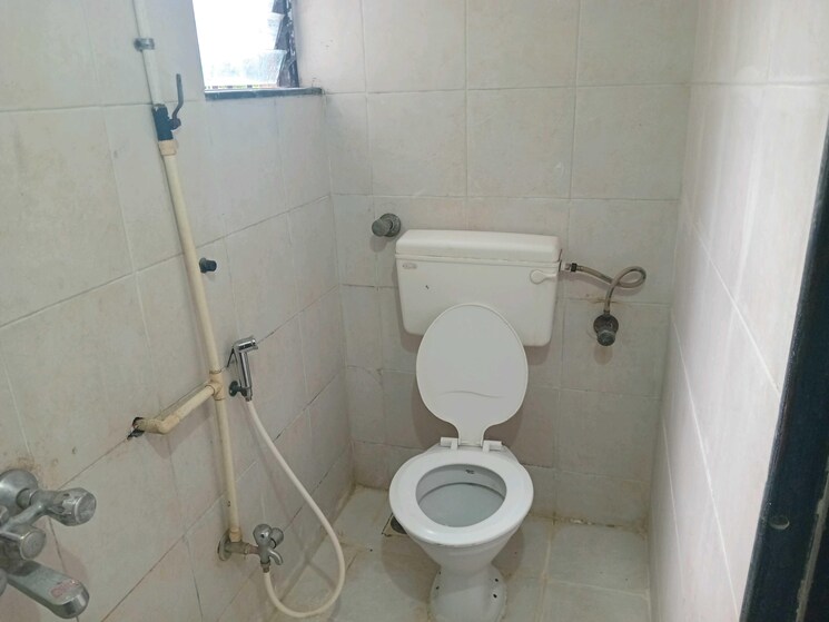 Bathroom, versova-view 2 Bedroom 740 Sq.Ft. Apartment In Andheri West Mumbai 9297303