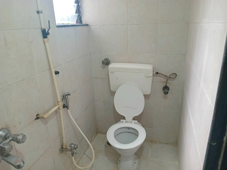 Bathroom, versova-view 2 Bedroom 740 Sq.Ft. Apartment In Andheri West Mumbai 9297303