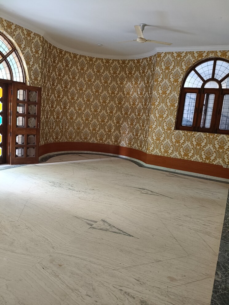 Kitchen, new friends colony 6 Bedroom 504 Sq.Yd. Independent House In New Friends Colony Delhi 9297340