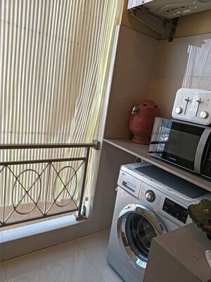  2 BHK Apartment at One Hiranandani Park Hampton, Ghodbunder Road – for Rent