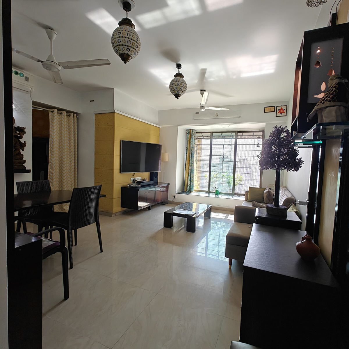 2 BHK Apartment For Sale in Mahavir Universe