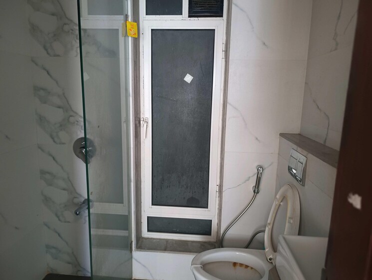 Bathroom, kabra-metro-one 2 Bedroom 669 Sq.Ft. Apartment In Andheri West Mumbai 9297326