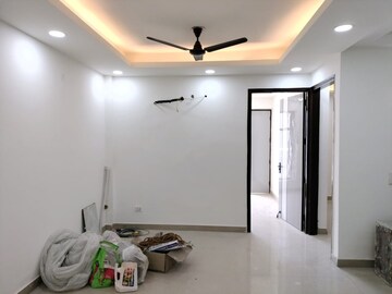 Room in 3 BHK Builder Floor at Dashrath Puri – for Rent