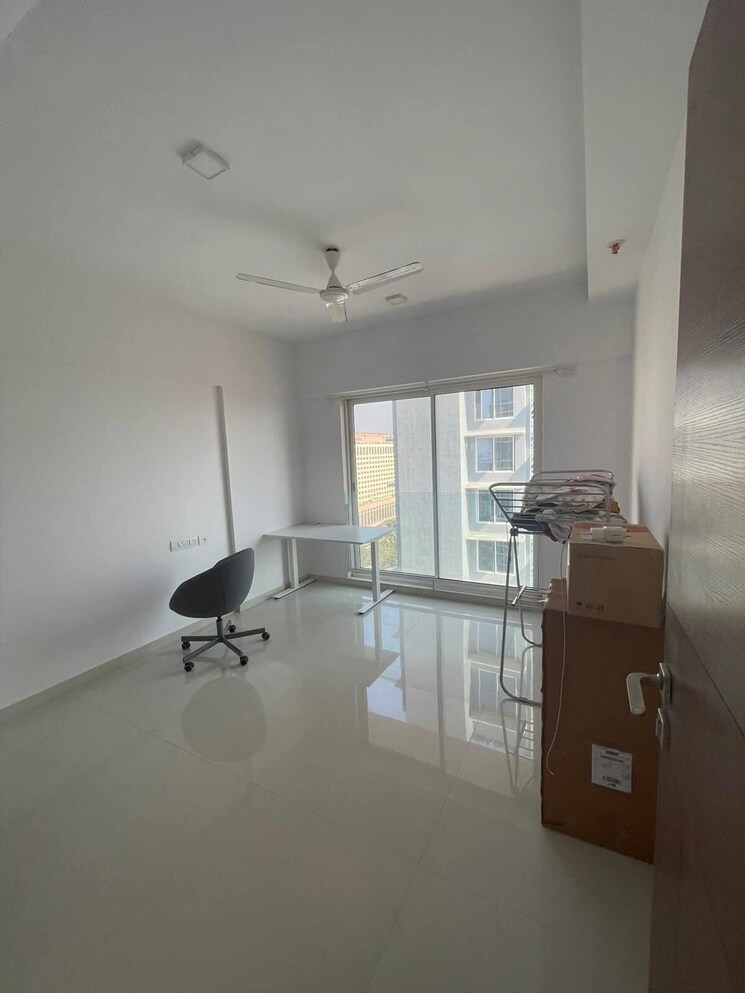 Living Room, kabra-metro-one 2 Bedroom 670 Sq.Ft. Apartment In Andheri West Mumbai 9297383