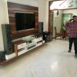 Parking in 4 BHK Villa at Unnat Nagar CHS, Goregaon West – for Rent