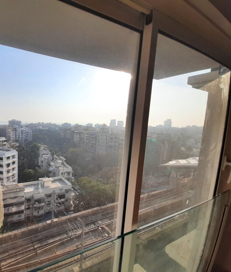 Balcony, kabra-metro-one 2 Bedroom 689 Sq.Ft. Apartment In Andheri West Mumbai 9297417