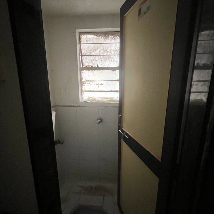 Bathroom, samarth-nagar 2 Bedroom 750 Sq.Ft. Builder Floor In Wadgaon Sheri Pune 9297539