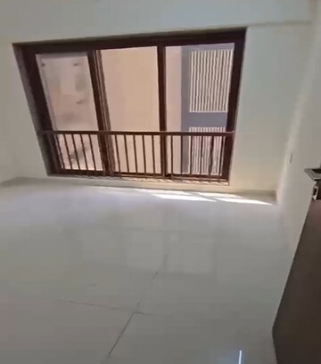 Bedroom in 3 BHK Apartment at Geetanjali Heritage, Chembur – for Rent