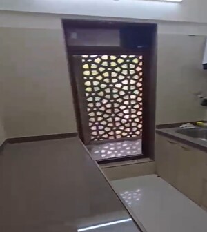 Bathroom in 3 BHK Apartment at Geetanjali Heritage, Chembur – for Rent