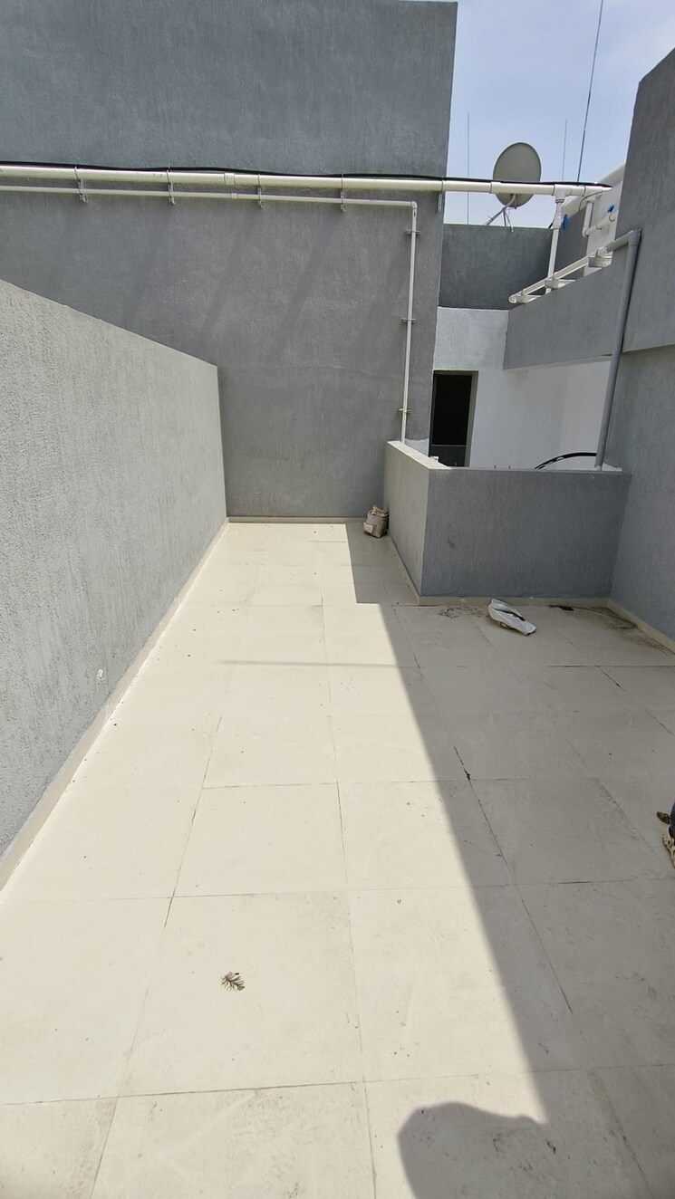 Terrace, wadgaon sheri 2 Bedroom 924 Sq.Ft. Apartment In Wadgaon Sheri Pune 9297582