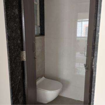 Bathroom in 1.5 BHK Apartment at Wadgaon Sheri – for Rent
