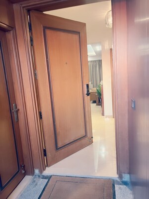 Bathroom in 4 BHK Apartment at Emerald Green, Sector 52 – for Rent