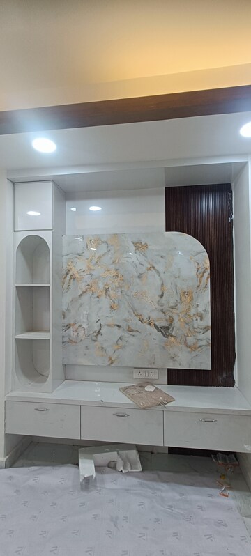 Furnished Amenities in 2 BHK Builder Floor at SL Apartments Sector 49, Sector 49 – for Sale