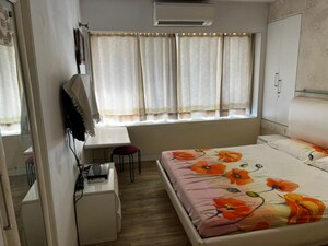 Bedroom in 3 BHK Apartment at Poonam Apartments Worli, Worli – for Rent