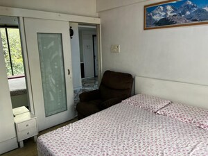 Bedroom in 3 BHK Apartment at Poonam Apartments Worli, Worli – for Rent