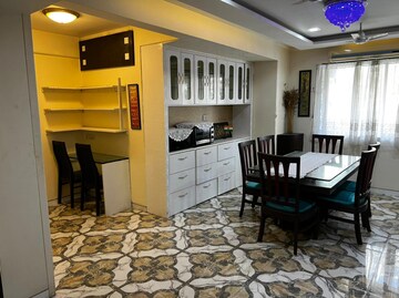 Parking in 3 BHK Apartment at Poonam Apartments Worli, Worli – for Rent