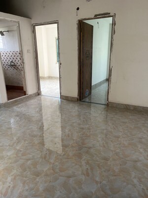 Room in 3 BHK Apartment at Bablatala – for Sale