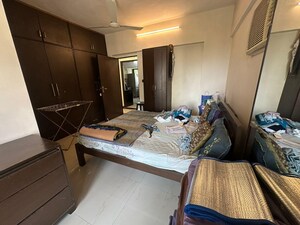 Team Area in 2 BHK Apartment at Versova View, Andheri West – for Rent