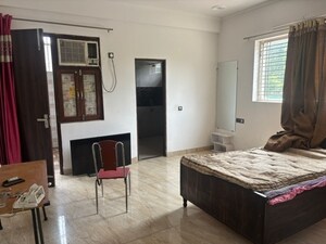 Bedroom in 2 BHK Independent House at Sector 46 – for Rent