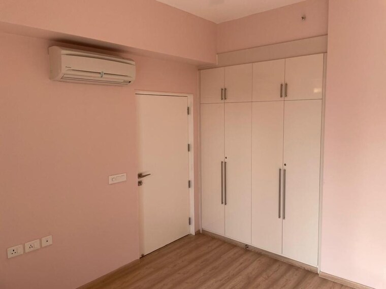 Room, dlf-the-ultima 3.5 Bedroom 2135 Sq.Ft. Apartment In Sector 81 Gurgaon 9297762