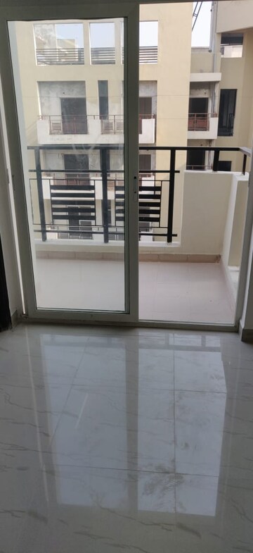 Balcony in 2 BHK Apartment at Nimbus Express Park View - II, Chi V Greater Noida – for Sale
