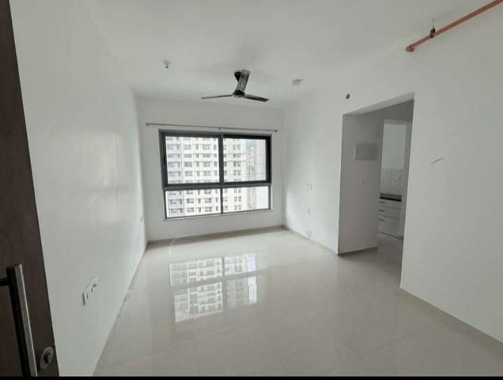 1 BHK + Pooja Room Apartment For Rent in Kalpataru Immensa