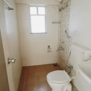 Bathroom in 2 BHK Builder Floor at Colonnade Apartment, Yashwant Nagar – for Sale