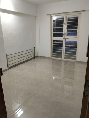 Room in 2 BHK Apartment at Avani Heights Ambegaon, Ambegaon Budruk – for Rent