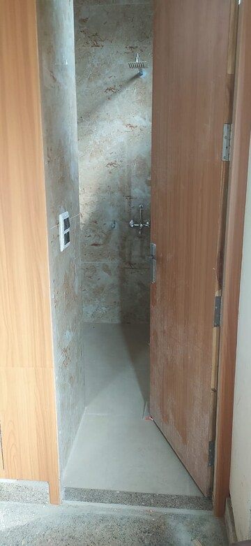 Bathroom in 2 BHK Builder Floor at RWA Apartments Sector 41, Sector 41 – for Rent