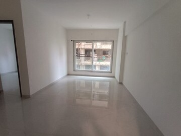 Bedroom in 2 BHK Apartment at Vaibhavlaxmi Queens Glory, Chembur – for Rent