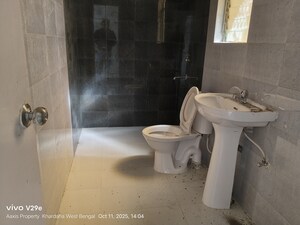 Bathroom in 2.5 BHK Apartment at Barrackpore – for Sale