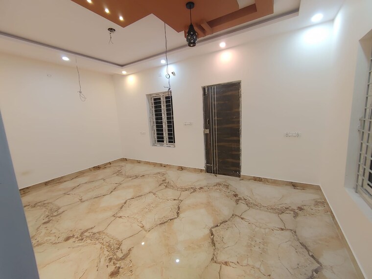 Room, chandapura 4 Bedroom 3600 Sq.Ft. Independent House In Chandapura Bangalore 9298068