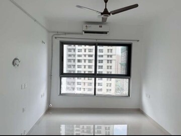 Furnished Amenities in 1 BHK Apartment at Kalpataru Immensa, Kolshet Road – for Rent