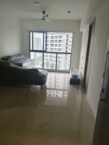Living Room in 2 BHK Apartment at Veena Saaz, Kandivali East – for Rent