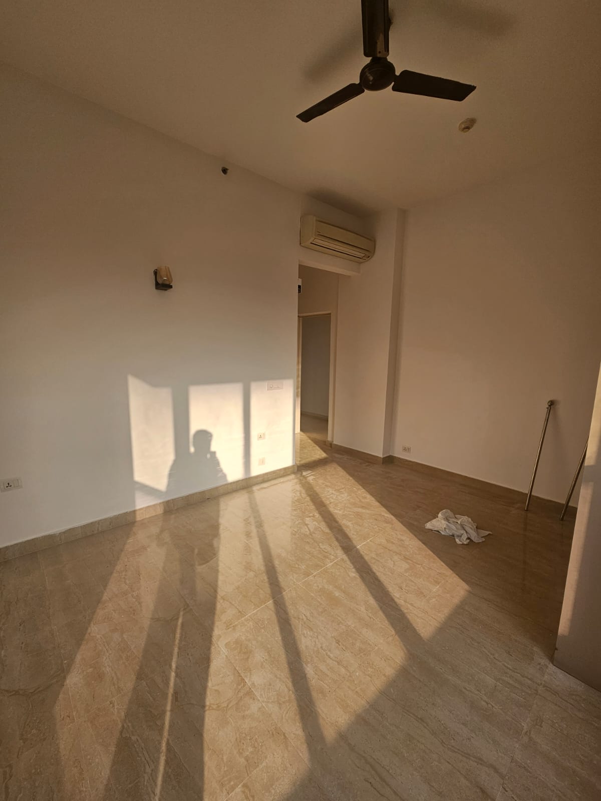 3.5 BHK Builder Floor For Sale in Emaar Emerald Floors Premier