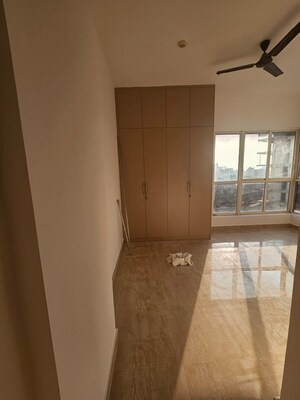 Kitchen in 3.5 BHK Builder Floor at Emaar Emerald Floors Premier, Sector 65 – for Sale