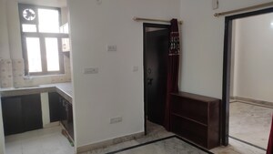 Furnished Amenities in 1 BHK Builder Floor at Saket – for Rent