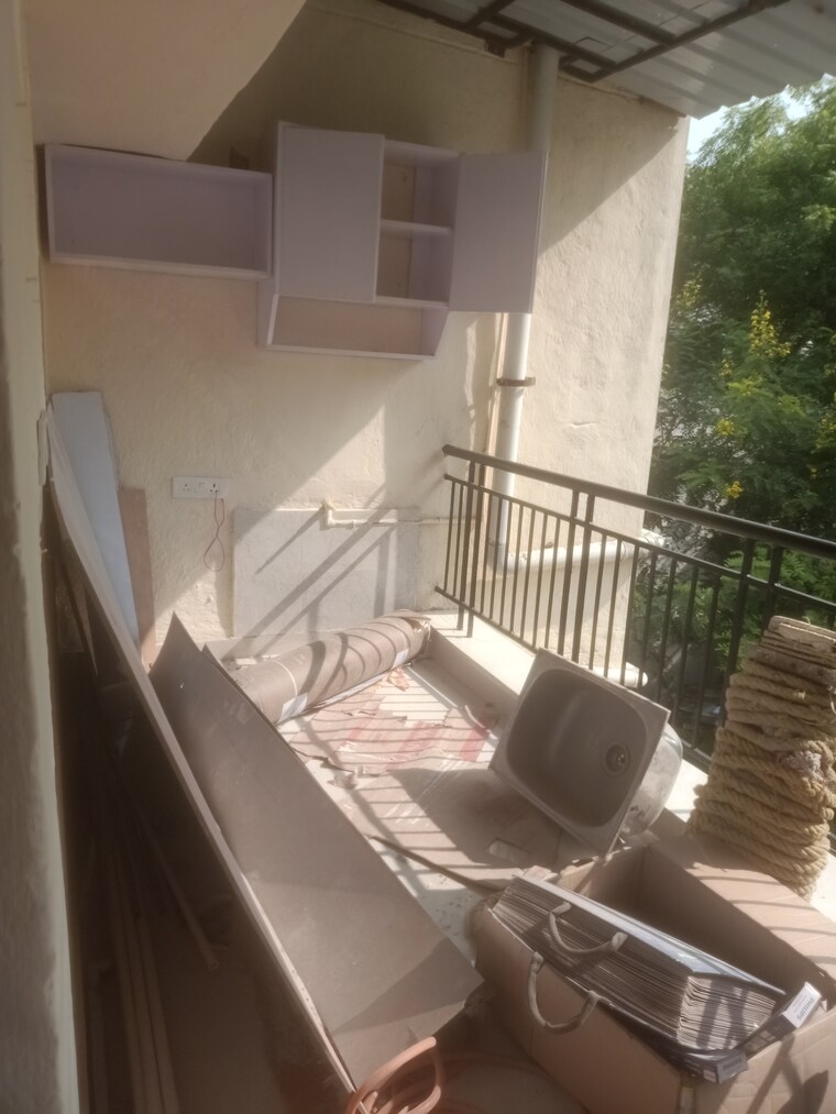 Balcony, vasant kunj 3 Bedroom 1400 Sq.Ft. Apartment In Vasant Kunj Delhi 9298197