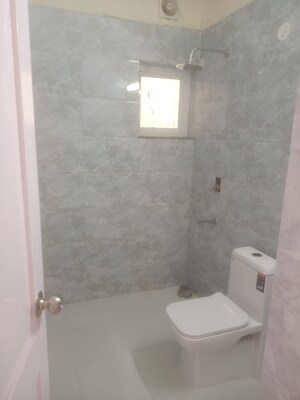 Bathroom in 3 BHK Apartment at Vasant Kunj – for Rent