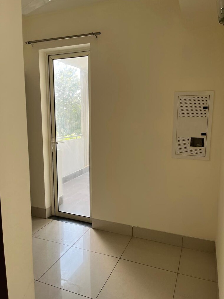 Room, emaar-emerald-floors-premier 3.5 Bedroom 1650 Sq.Ft. Builder Floor In Sector 65 Gurgaon 9298167